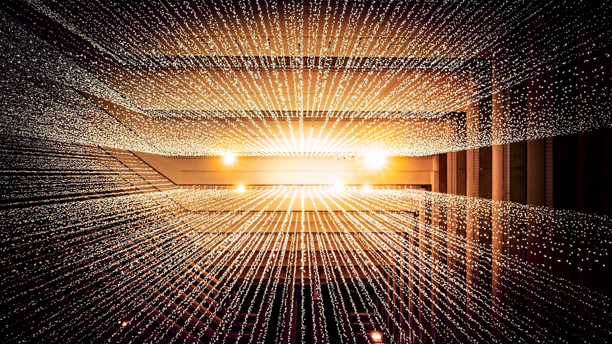 Integracja z istniejącymi systemami IT pozostaje największym wyzwaniem przy wdrażaniu sztucznej inteligencji. (zdjęcie ilustracyjne)